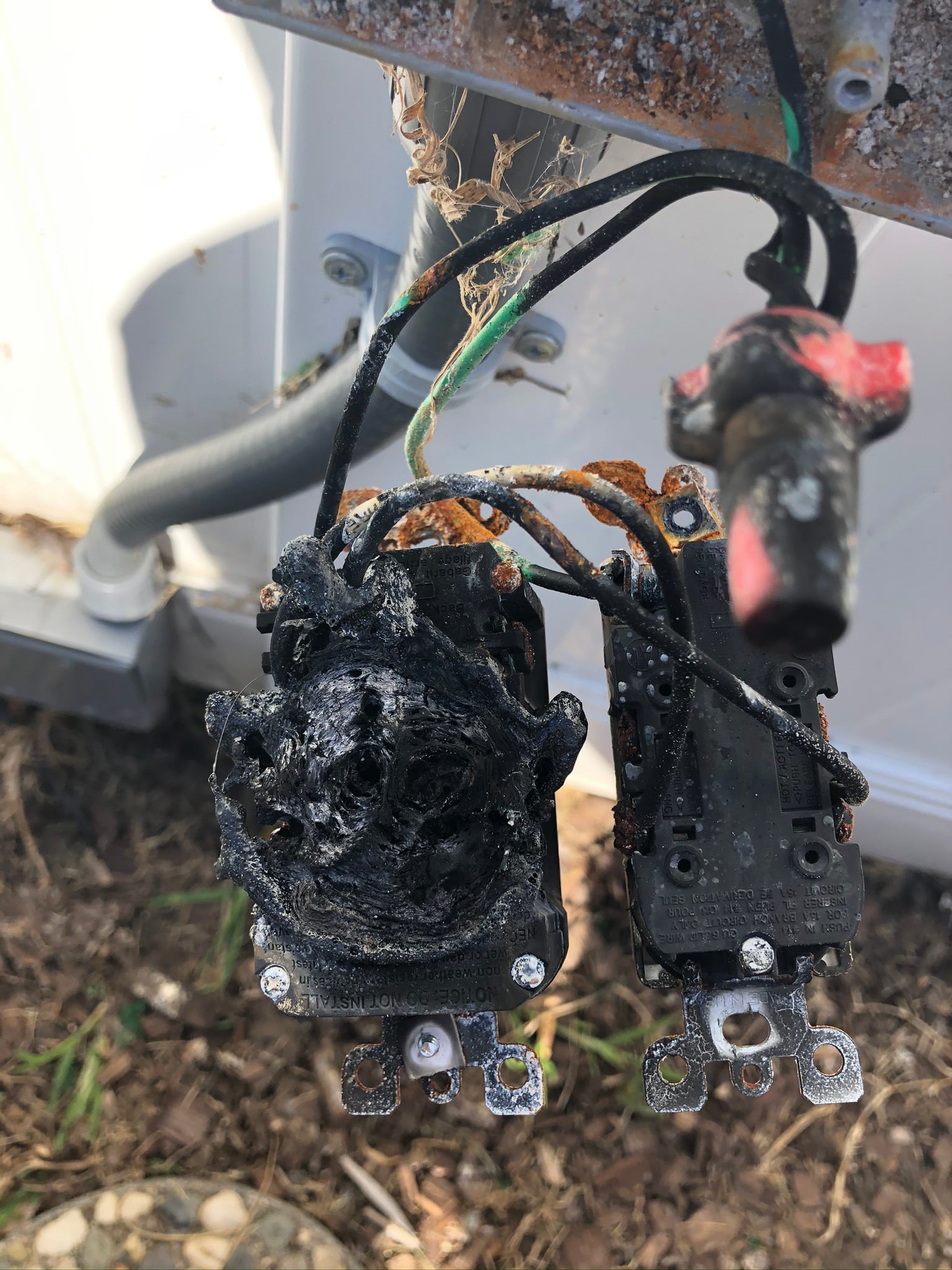 Fastwire Electric Responded! A burnt electrical outlet socket we replaced for a client